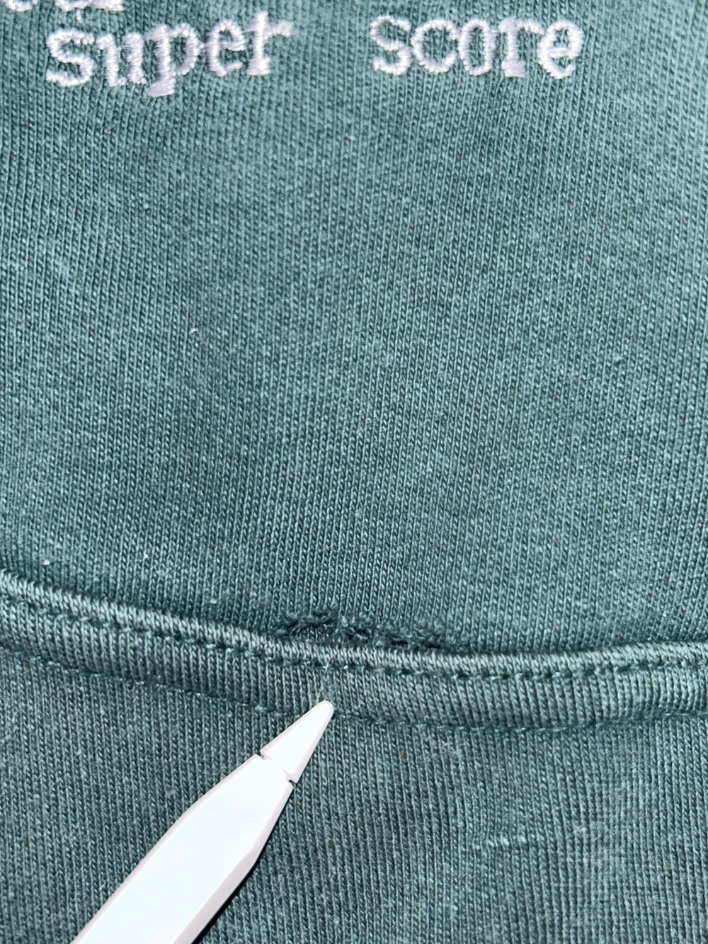 Vintage 90’s Gant Classic Sportswear Crewneck with Golf Scene Embroidery - Picture 5 of 7